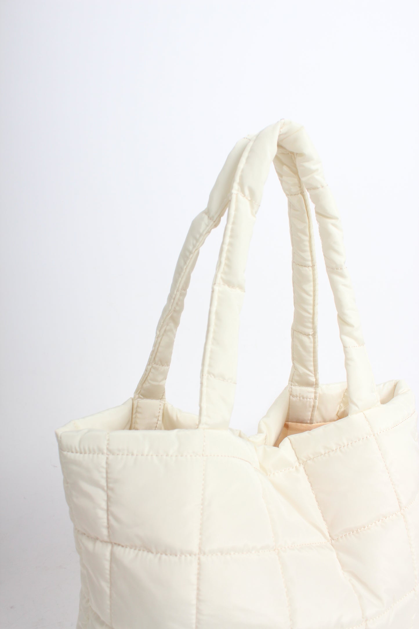 Beige Puffer Tote Bag (7562356883641)