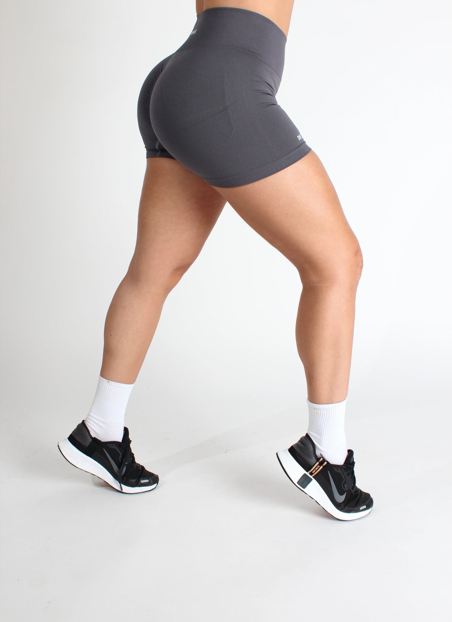 Dark Gray Scrunch Seamless Short (7672319410361)