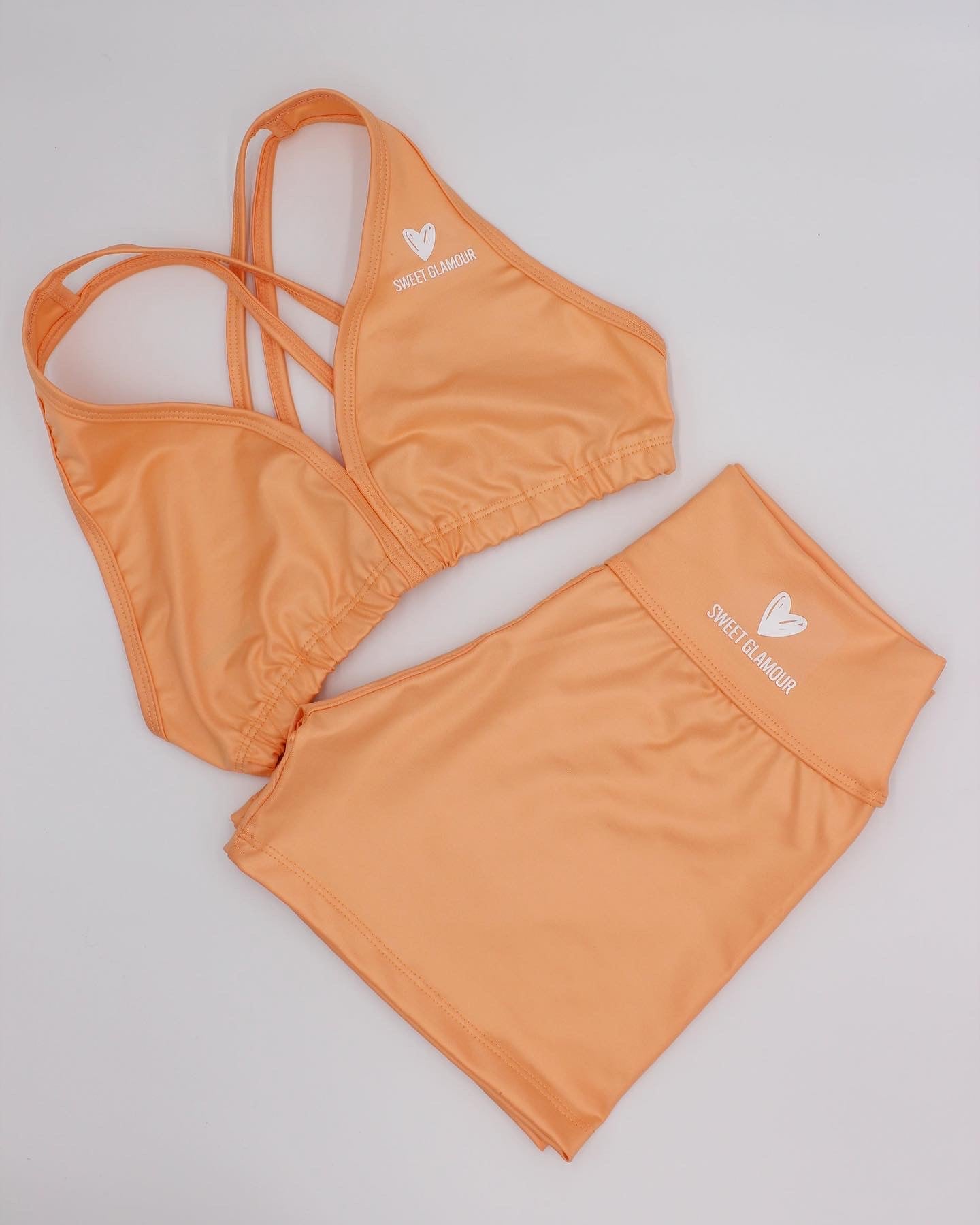 PEACHY LEATHER SHORT / V-SHAPE BRA SET (7277604339897)